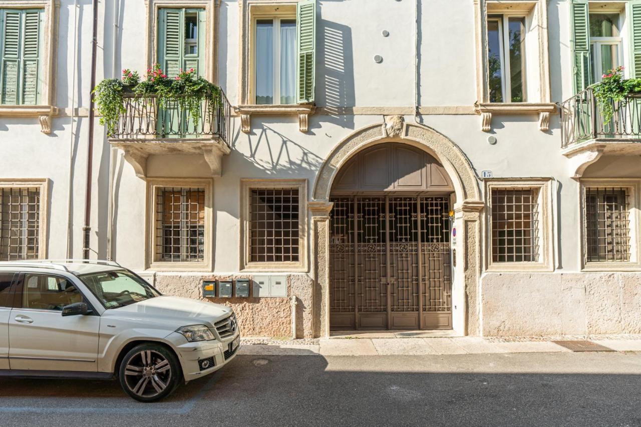 Domus Verona - Residenza Merici Екстер'єр фото