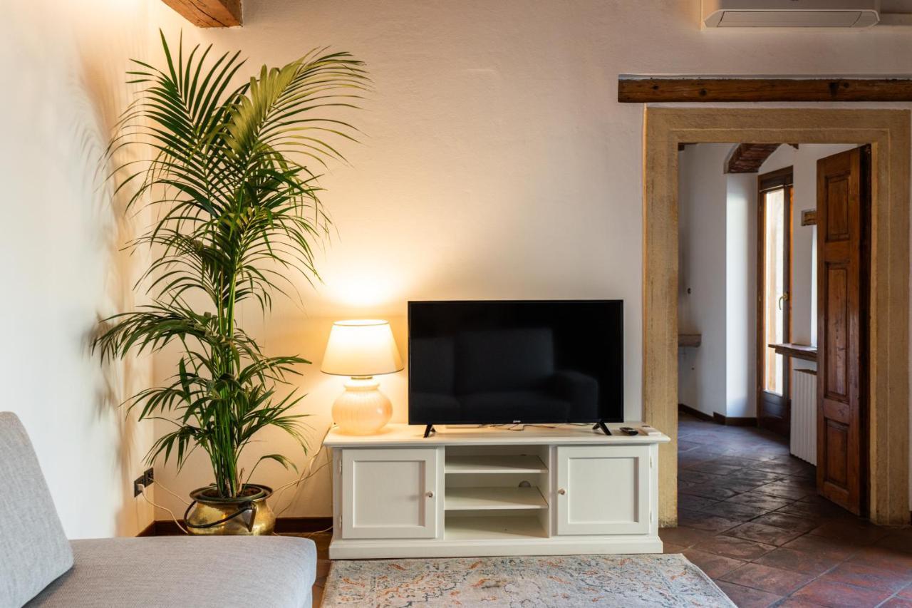 Domus Verona - Residenza Merici Екстер'єр фото