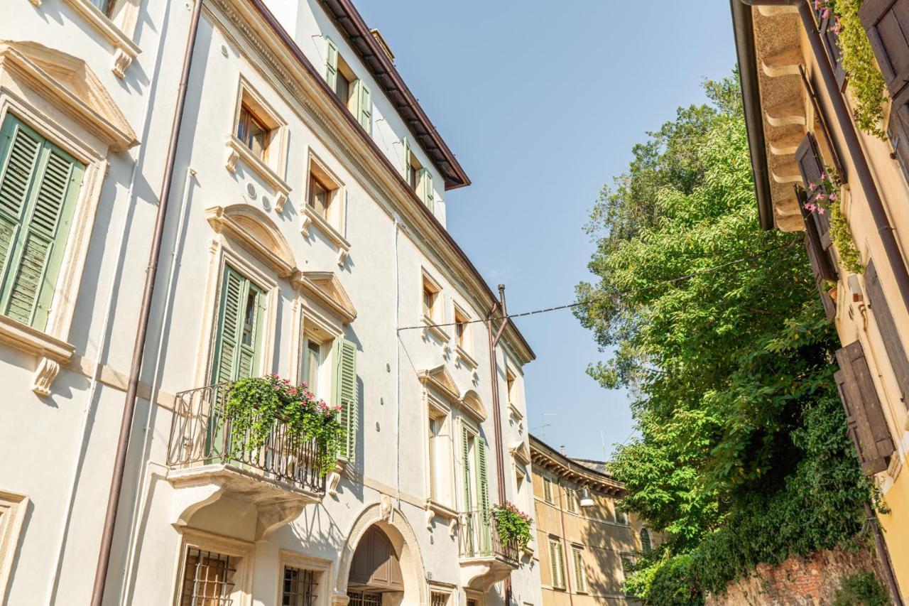 Domus Verona - Residenza Merici Екстер'єр фото